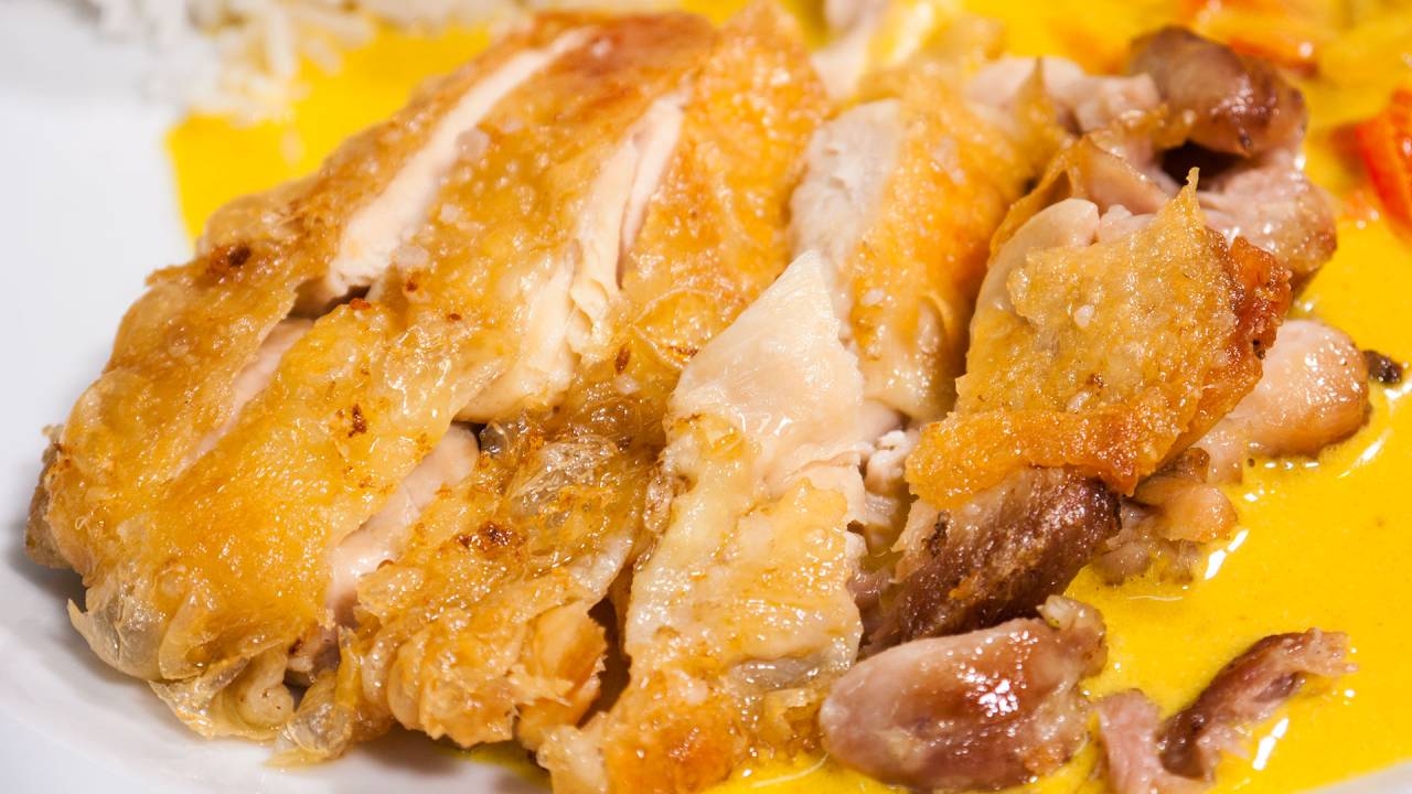 Crispy chicken, kind of close up.