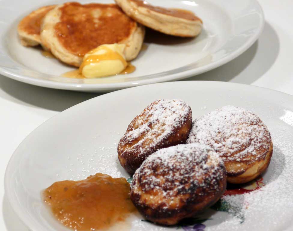 Pancakes og æbleskiver til familliemiddag